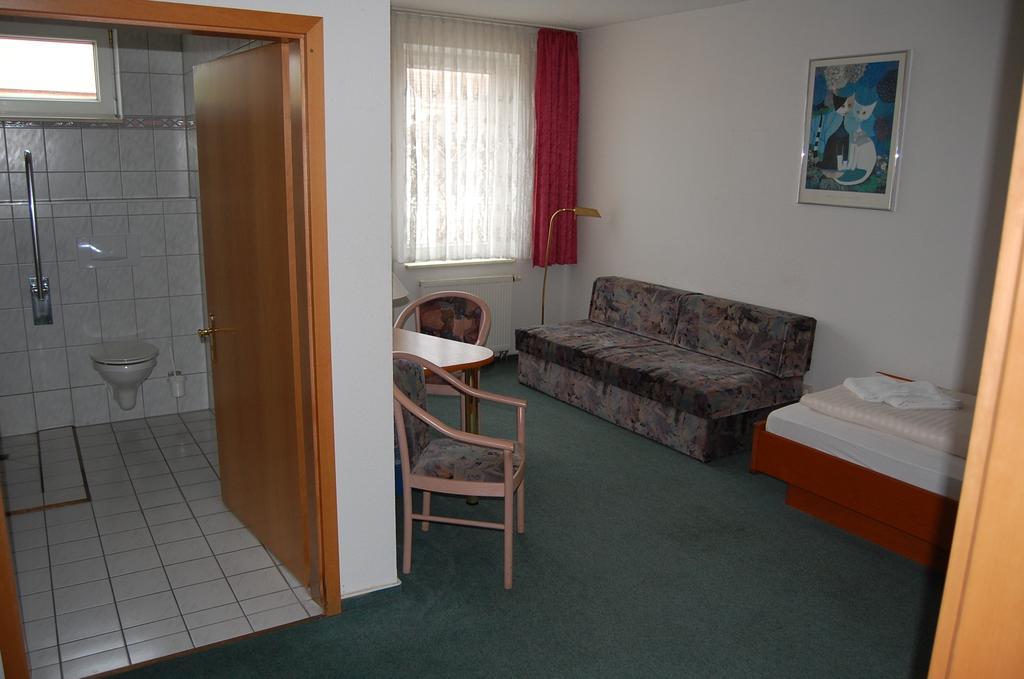 Hotel Jahnke Neubrandenburg Rum bild